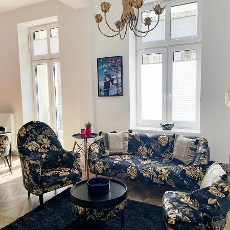 Arb Living Sankt Moritz Apartamento *